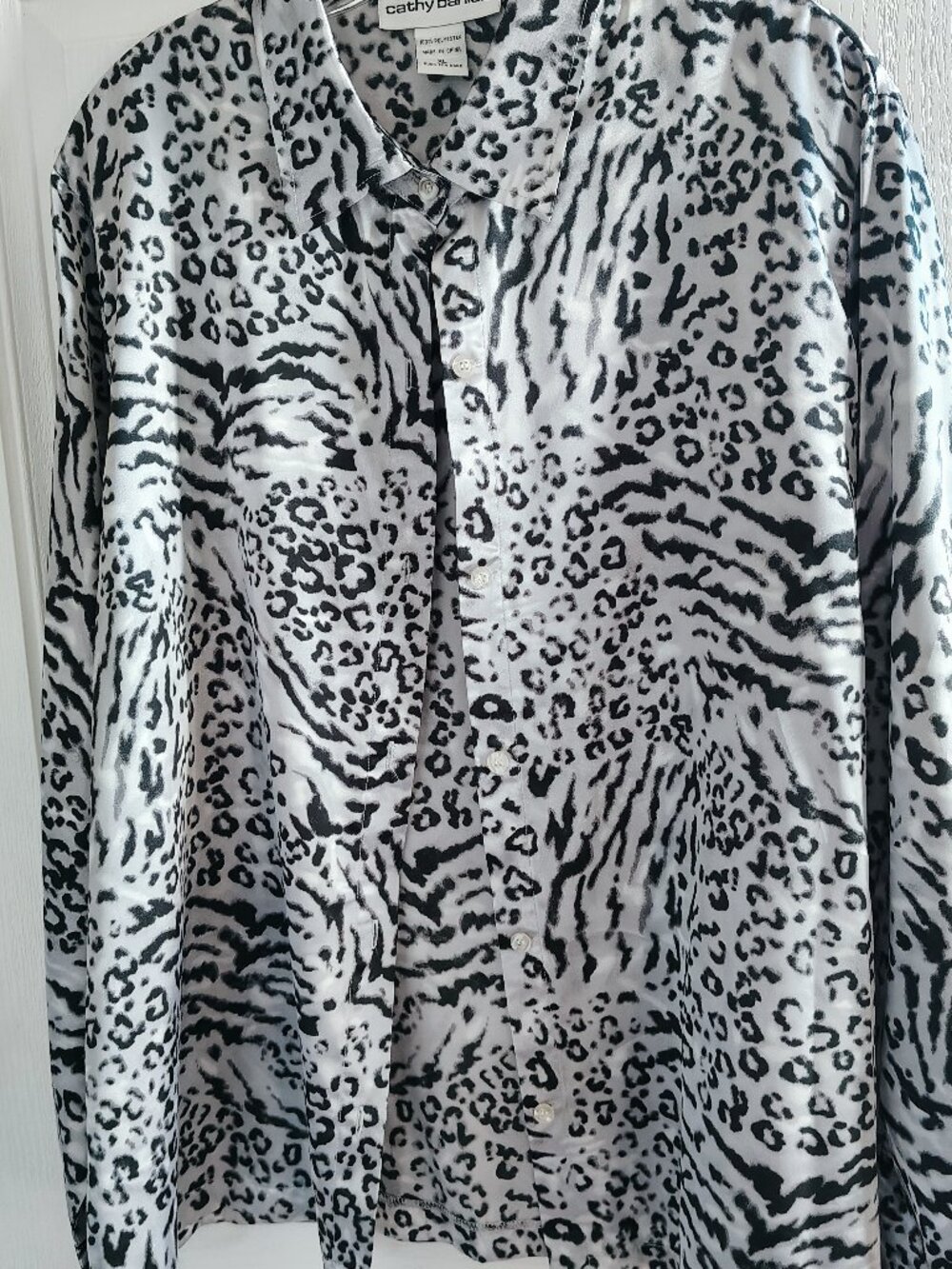 Womens Satin CATHY DANIELS Animal Print  Long Sleeve Top